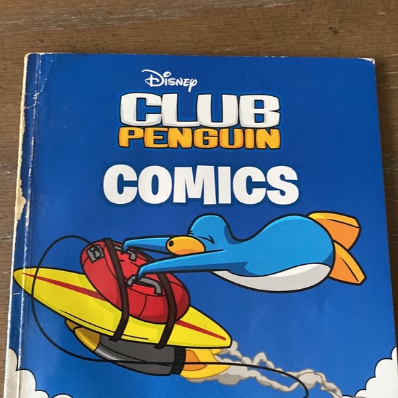 Original Disney Club Penguin Comics Comic Book - Picture 3 of 9